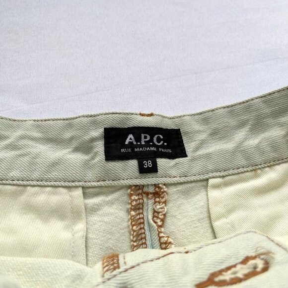 NWT APC BLEACHED OUT MID-RISE MINI SHORTS - 38 (M) - Picture 5 of 11
